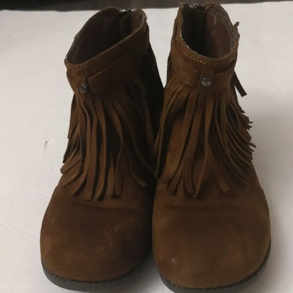 Tahari style fringe